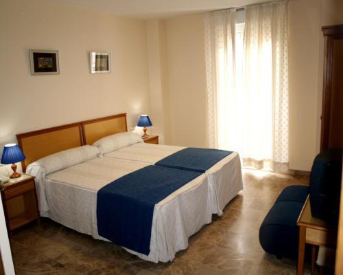 Hotel Al-Yussana Lucena Exterior foto
